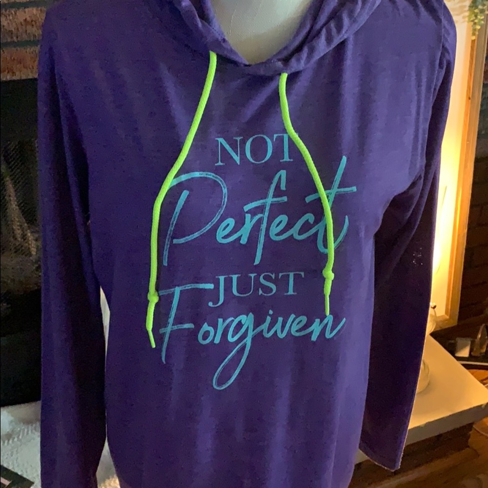 WOMENS Long Sleeved T-shirt Size:Medium
